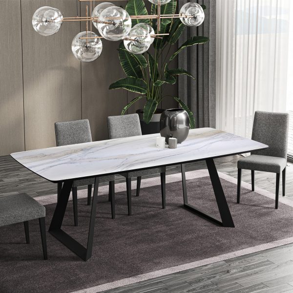 Como Dining Table