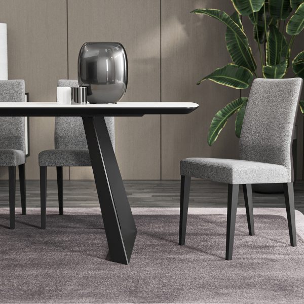 Como Dining Table