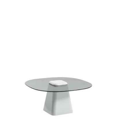 Chelsea Coffee Table (Lake-Glass)