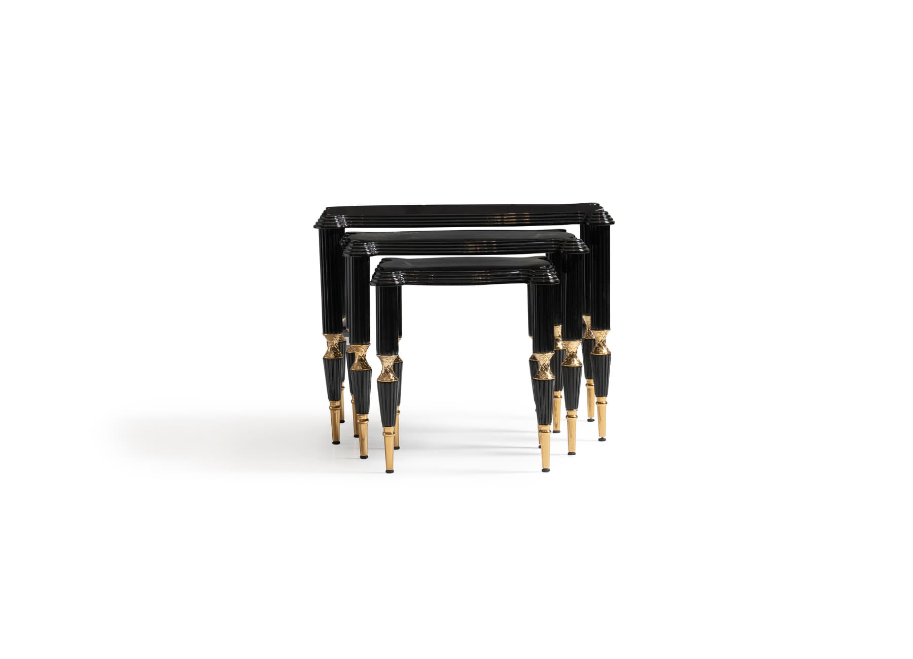 MonacoNesting table