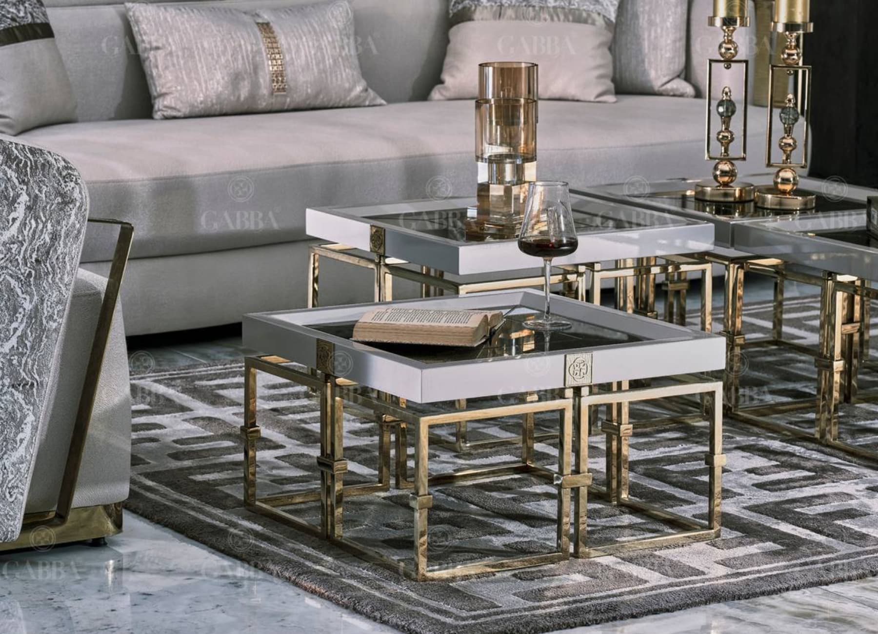 Como Coffee Table