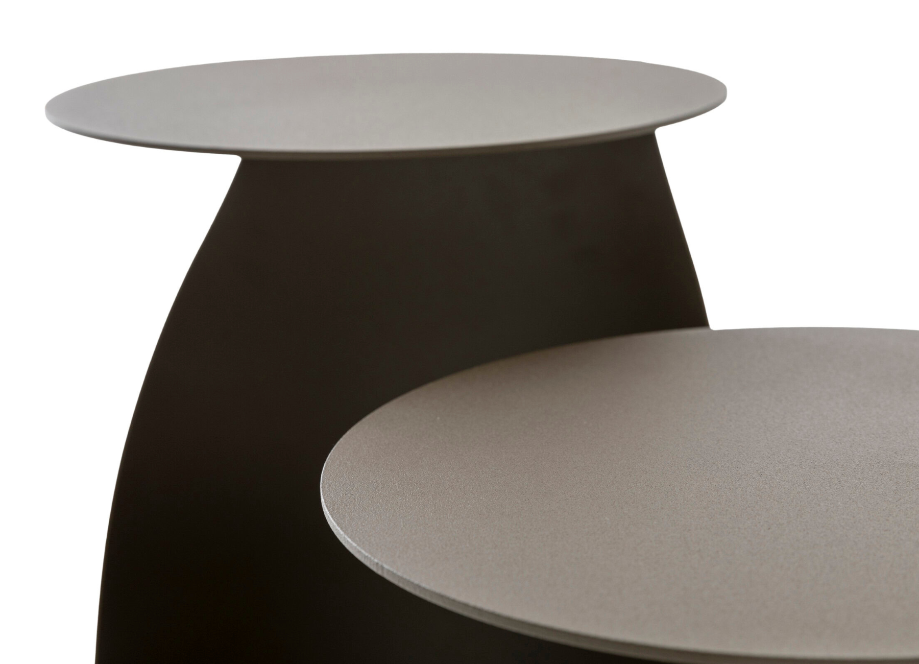 Pino Side Table