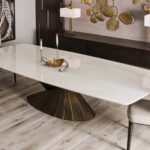 Listardo dining table