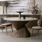 Listrado Round Dining Table