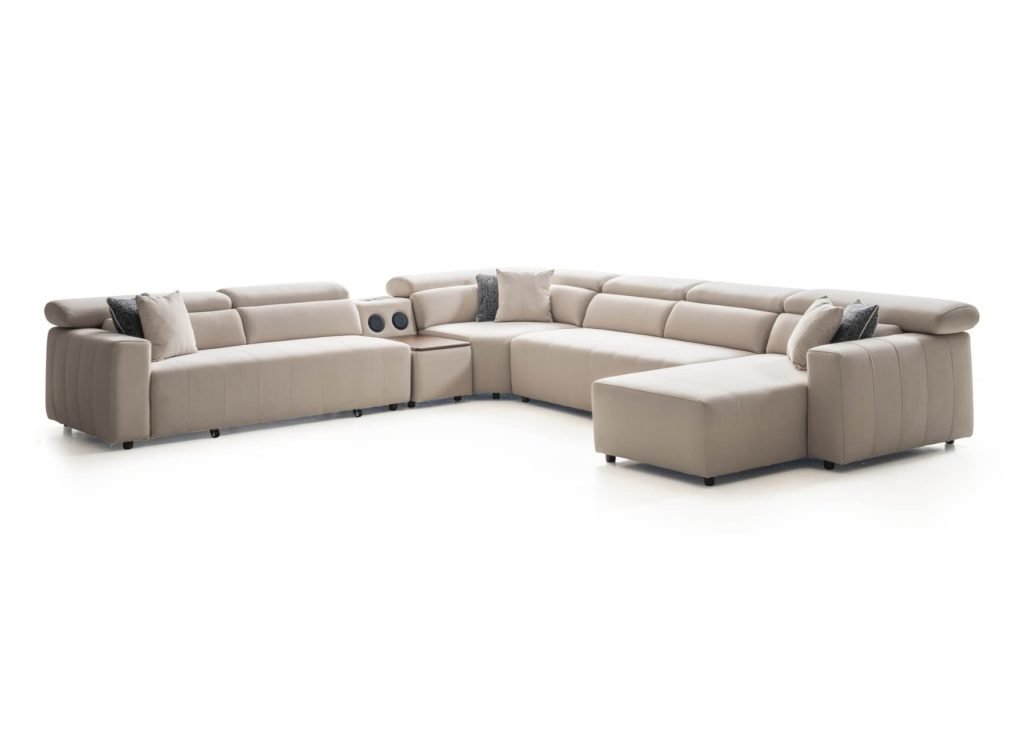 Aldo Sectional